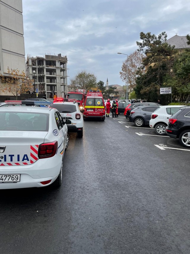 update 4 alerta la judecatoria medgidia si curtea de apel constanta cladirile evacuate in urma unui apel update 4 alerta la judecatoria medgidia si curtea de apel constanta cladirile evacuate in urma unui apel