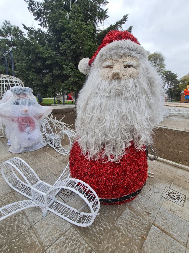 fotoreportaj parcul arheologic din constanta imbraca straie de sarbatoare au inceput pregatirile pentru fotoreportaj parcul arheologic din constanta imbraca straie de sarbatoare au inceput pregatirile pentru