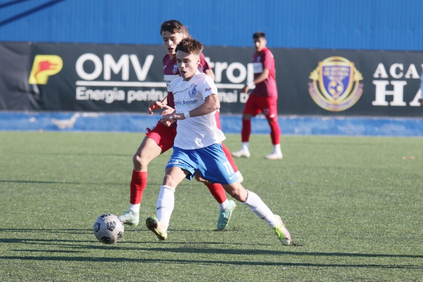 echipele u 19 si u 17 ale farului constanta calificate in optimile cupei romaniei una dintre adversare echipele u 19 si u 17 ale farului constanta calificate in optimile cupei romaniei una dintre adversare