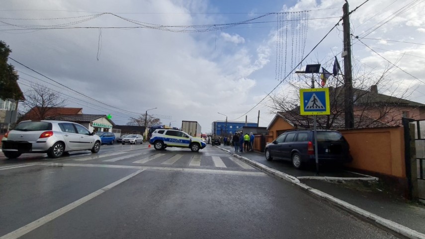 update accident rutier grav in valu lui traian o femeie a murit dupa ce a fost prinsa sub un tir galerie update accident rutier grav in valu lui traian o femeie a murit dupa ce a fost prinsa sub un tir galerie
