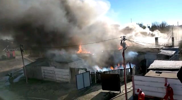 update 5 constanta baraca in flacari pe strada justitiei un barbat intoxicat cu monoxid de carbon in update 5 constanta baraca in flacari pe strada justitiei un barbat intoxicat cu monoxid de carbon in