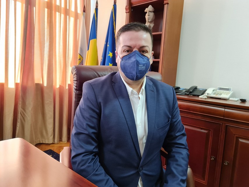 interviu ziua n amiaza mare raport la final de an al autoritatilor locale ciuntit de primarul vergil interviu ziua n amiaza mare raport la final de an al autoritatilor locale ciuntit de primarul vergil