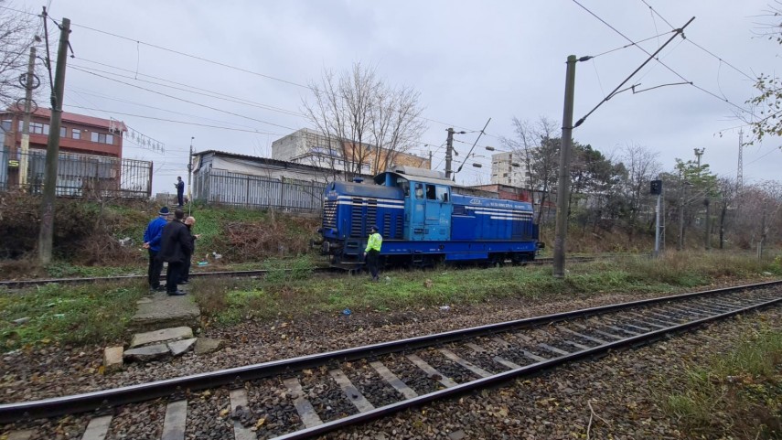 constanta un barbat a murit dupa ce a fost lovit de tren galerie foto si video 766086 constanta un barbat a murit dupa ce a fost lovit de tren galerie foto si video 766086