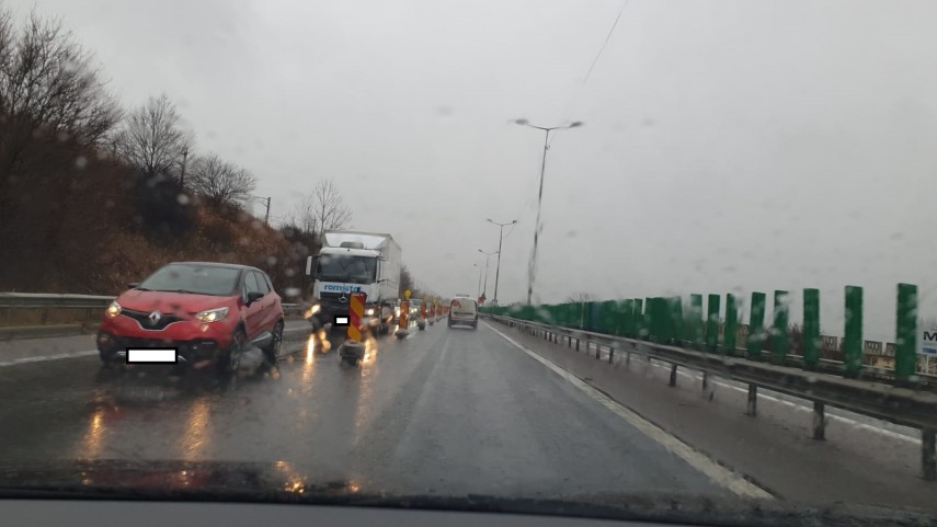 atentie soferi valori de trafic ridicate pe podul de la cernavoda pe sensul de mers spre bucuresti galerie atentie soferi valori de trafic ridicate pe podul de la cernavoda pe sensul de mers spre bucuresti galerie