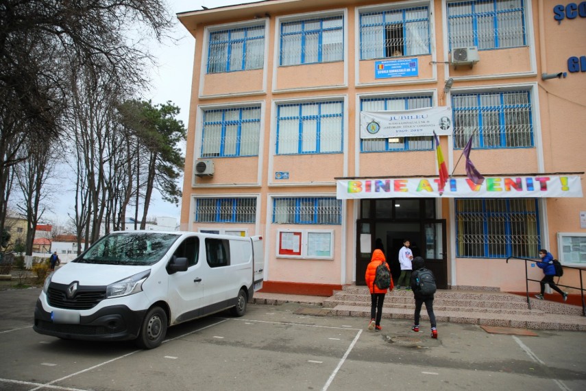 campania dar de craciun pentru bunicii tai derulata la constanta galerie foto 767076 campania dar de craciun pentru bunicii tai derulata la constanta galerie foto 767076