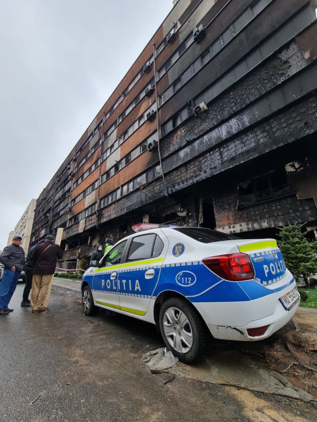 imagini noi de la locul incendiului din constanta dezastrul ramas in urma flacarilor galerie foto video imagini noi de la locul incendiului din constanta dezastrul ramas in urma flacarilor galerie foto video