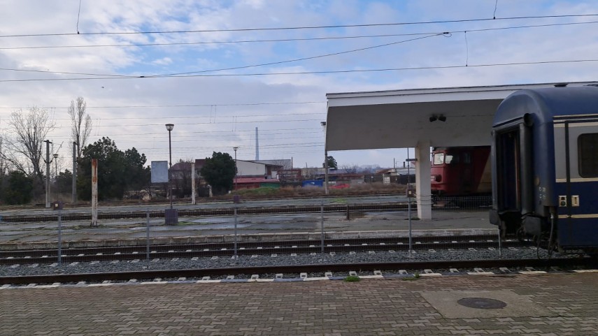 angajatii cfr constanta s au alaturat protestelor initiate de reparatorii de locomotive de calatori galerie angajatii cfr constanta s au alaturat protestelor initiate de reparatorii de locomotive de calatori galerie