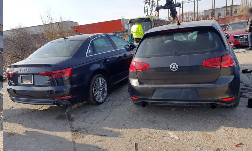 doua containere incarcate cu tone de piese auto second hand pentru un constantean depistate de politistii doua containere incarcate cu tone de piese auto second hand pentru un constantean depistate de politistii