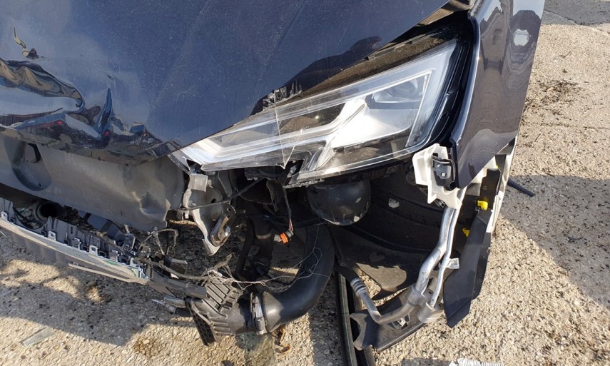 doua containere incarcate cu tone de piese auto second hand pentru un constantean depistate de politistii doua containere incarcate cu tone de piese auto second hand pentru un constantean depistate de politistii