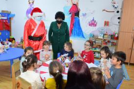 Moș Crăciun a venit cu sania magică la Cumpăna! Cum l-au întâmpinat cei mici (GALERIE FOTO) 