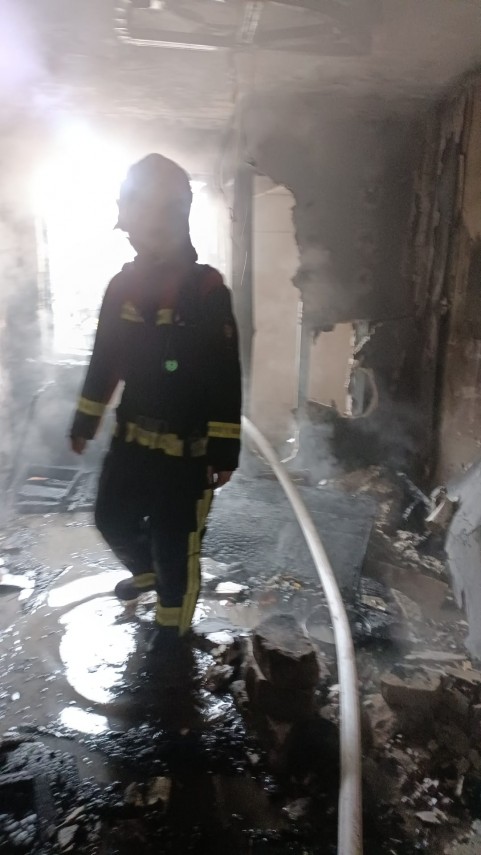 incendiu la un bloc parasit din constanta in ziua de craciun galerie foto video 768213 incendiu la un bloc parasit din constanta in ziua de craciun galerie foto video 768213
