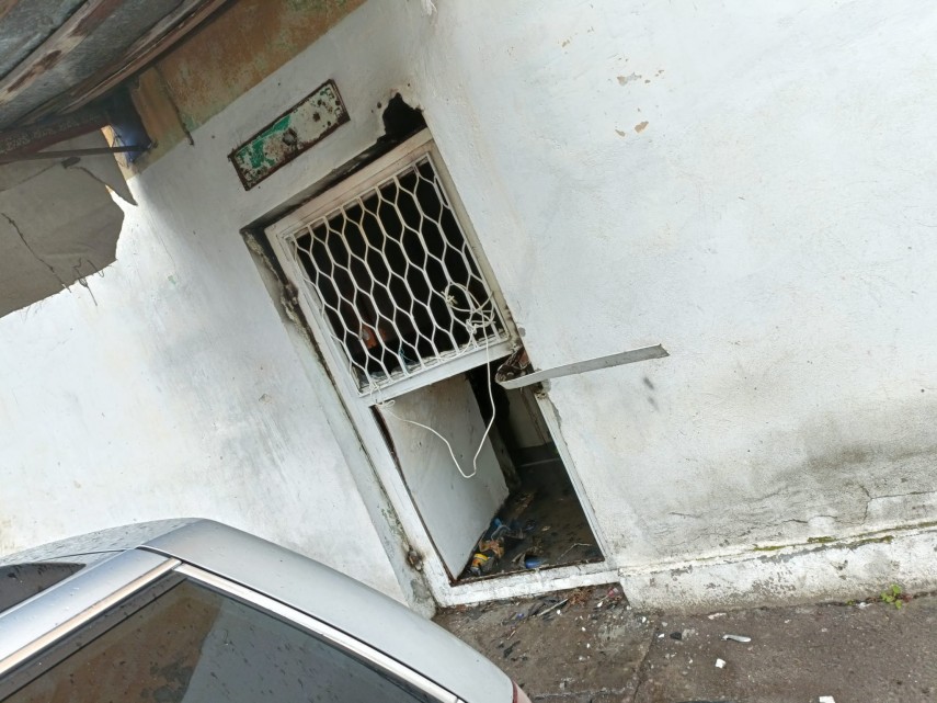 incendiu la un bloc parasit din constanta in ziua de craciun galerie foto video 768213 incendiu la un bloc parasit din constanta in ziua de craciun galerie foto video 768213